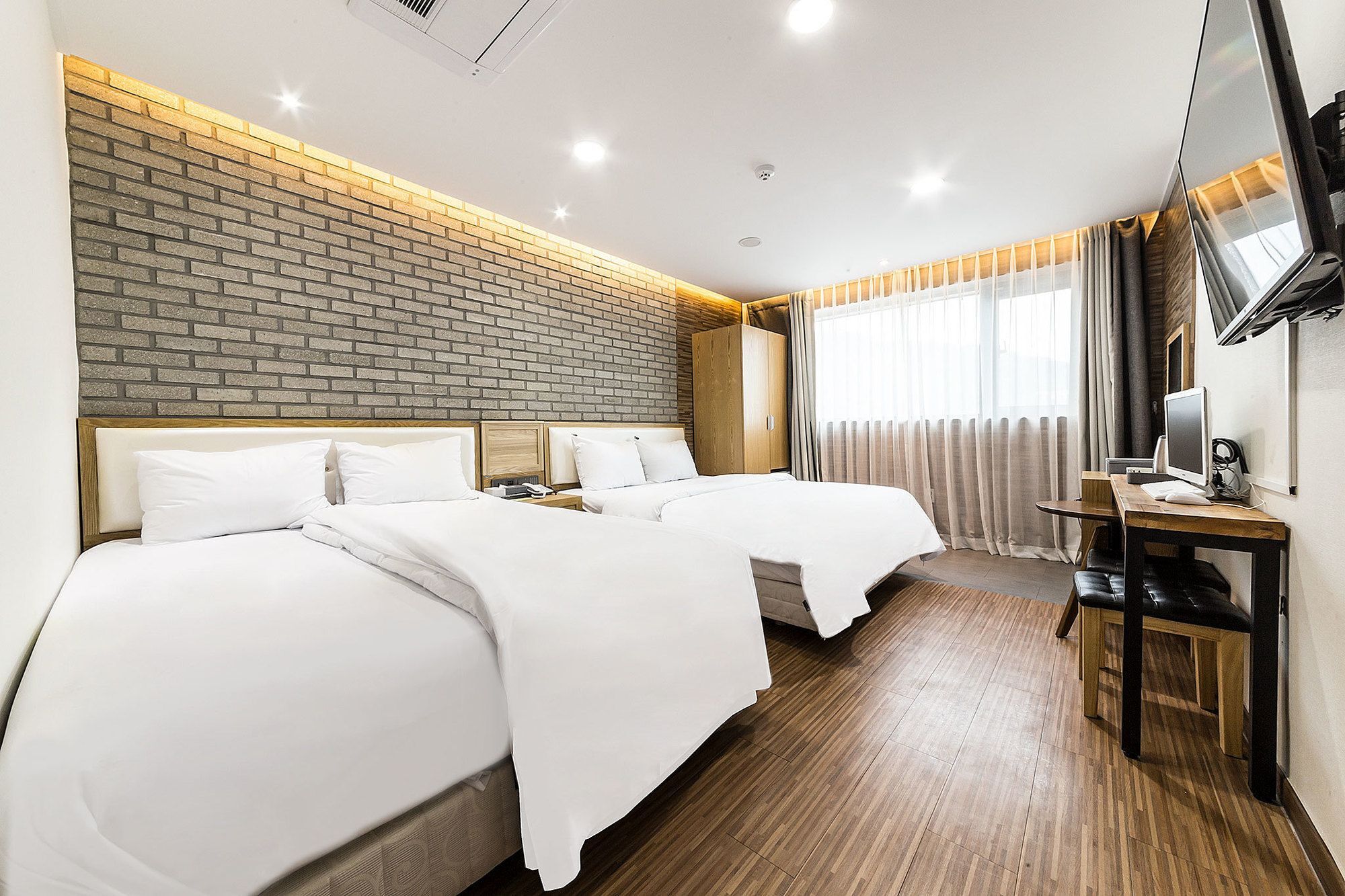 Diamond Tourist Hotel Incheon Exterior photo
